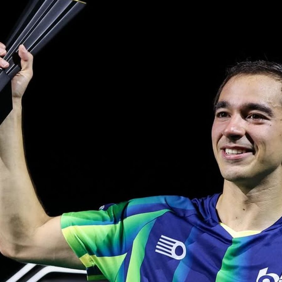 Hugo Calderano comemora titulo em Foz do Iguaçu, o 4º
