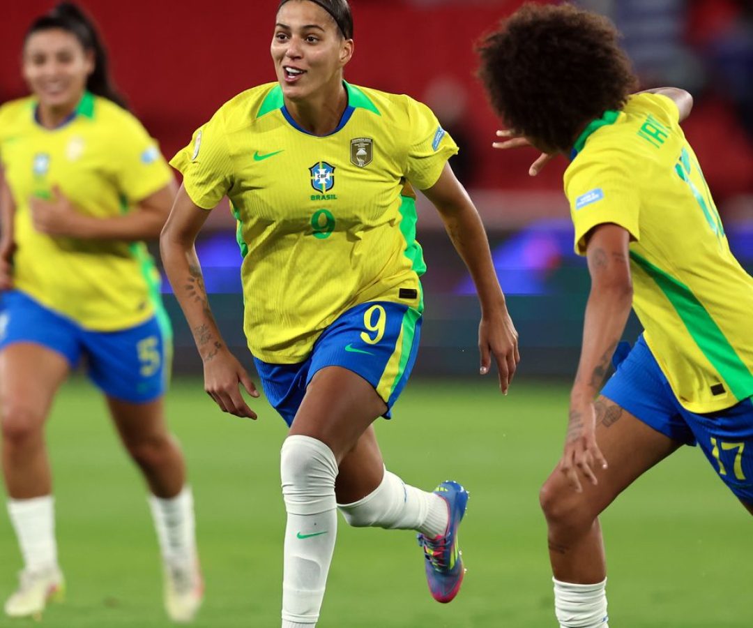 Goleada põe seleção feminina na final da Copa América e